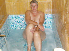 Fat Bisexual Wife in Tub 