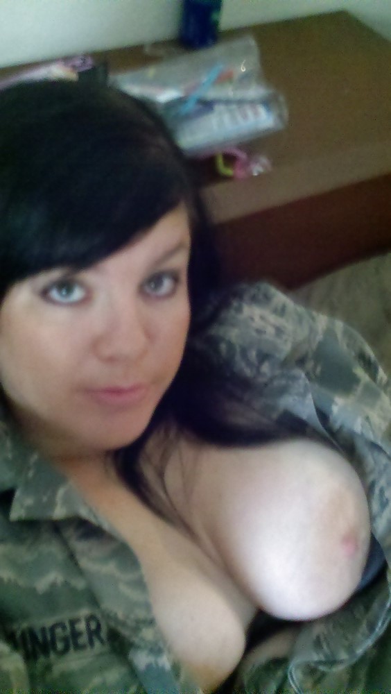 5 Submitted Photos of Real Army Girls Nude picture photo